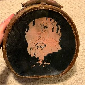 Vintage 1920’s Hat Box/ Travel Bag